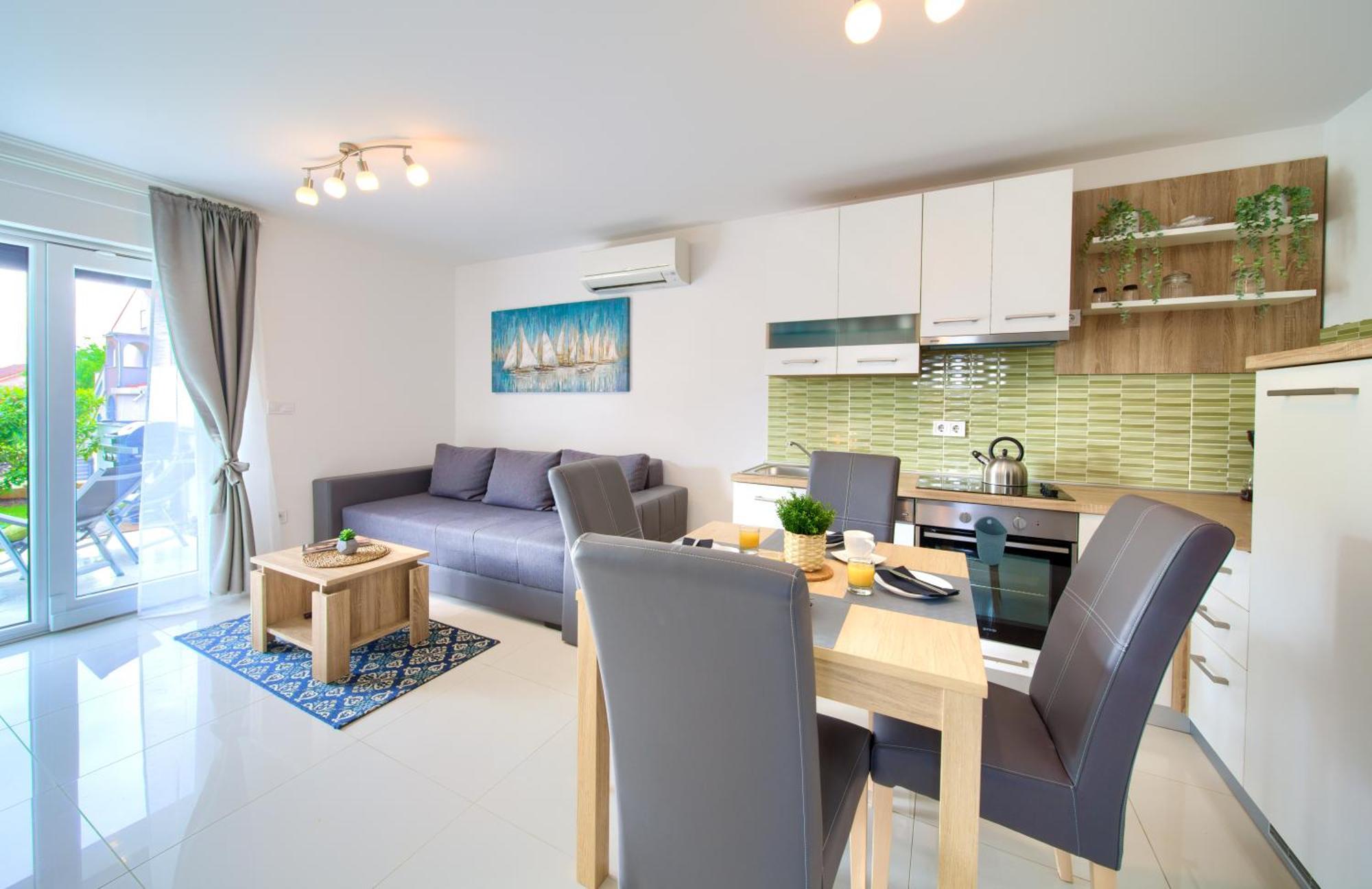 Dodo Apartments Vantacici Luaran gambar